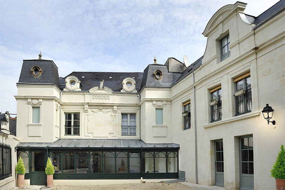 Logis Hotel Restaurant La Boule D'Or Chinon Zewnętrze zdjęcie