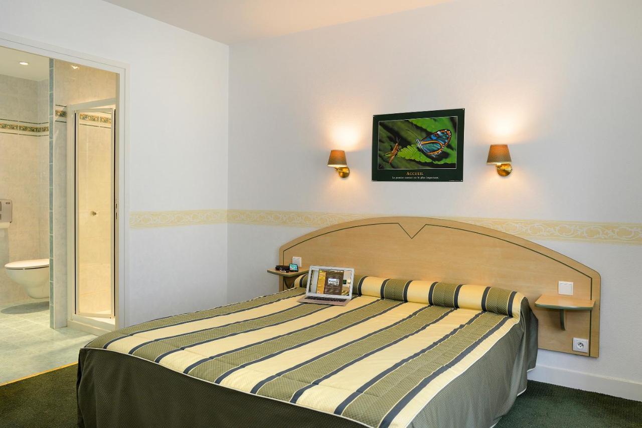 Logis Hotel Restaurant La Boule D'Or Chinon Zewnętrze zdjęcie