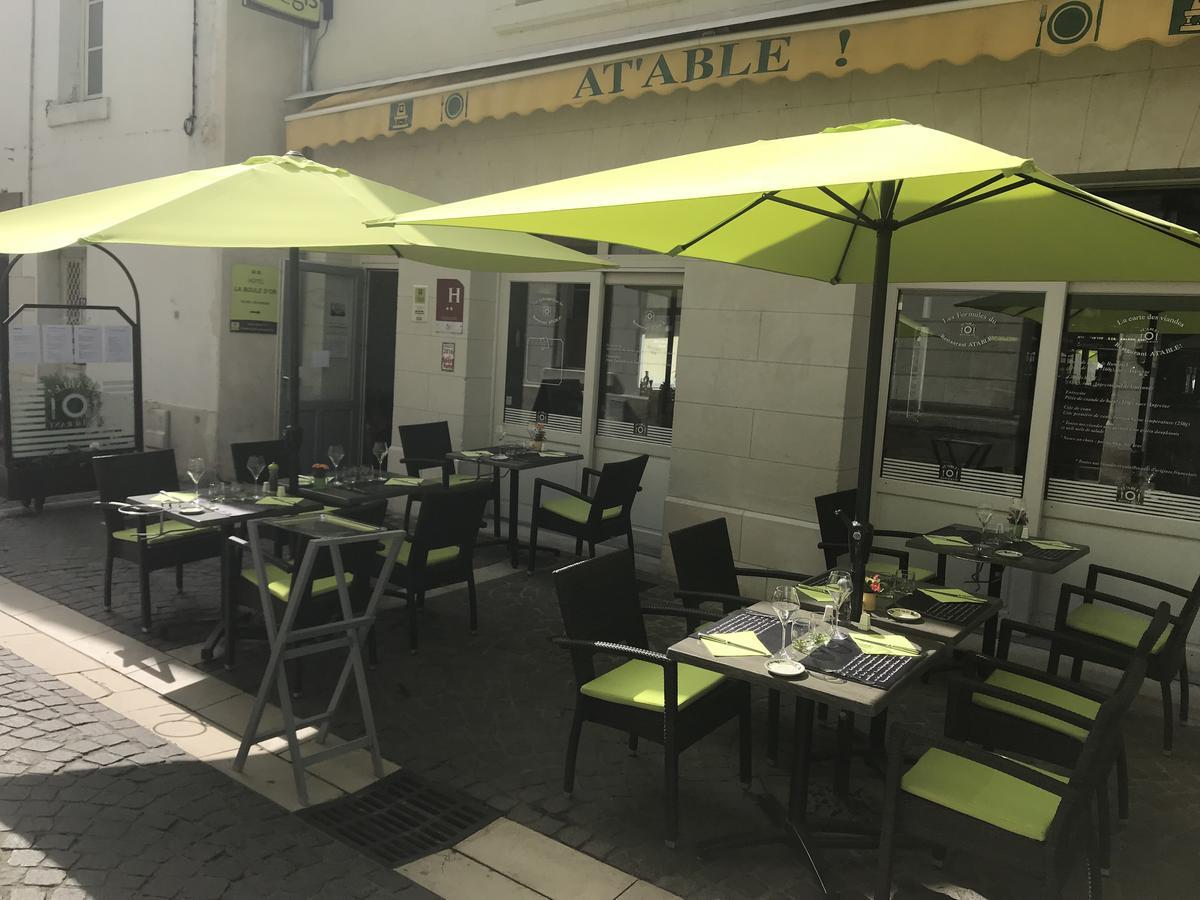 Logis Hotel Restaurant La Boule D'Or Chinon Zewnętrze zdjęcie