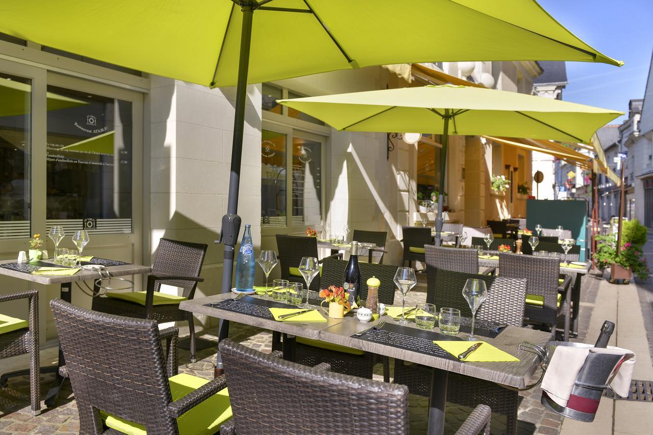 Logis Hotel Restaurant La Boule D'Or Chinon Zewnętrze zdjęcie